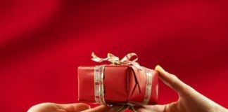 Nu stii ce sa ii daruiesti de Craciun? Alege noile seturi cadou Dove pentru EA si pentru EL cadouri